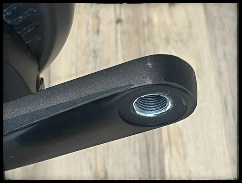 Giant Entour E+ 1 LDS 25km/h Medium Metallic Black 2022-8